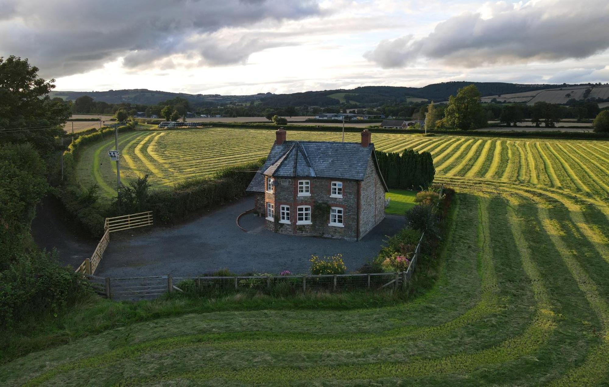 Country Cottage With Far Reaching Views Presteigne Eksteriør bilde